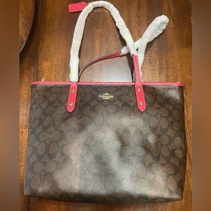 Coach purse and small pouch (NEW)